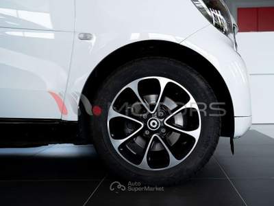 Smart ForTwo 71 CV AUTOMATICA | IDEALE PER NEOPATENTATI Bianco usata Brescia