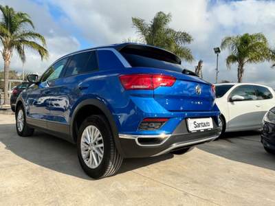 Volkswagen T-Roc - 2020 neopatentati- Blu/Azzurro usata San Michele Salentino