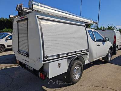 Mitsubishi L200 L200 2.5 DI-D/178CV CC Intense Tender Fleet Bianco usata MONTE URANO