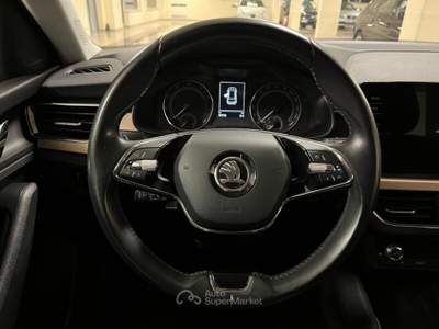 Skoda Kamiq Kamiq 1.0 G-Tec Style Bianco usata MONTE URANO