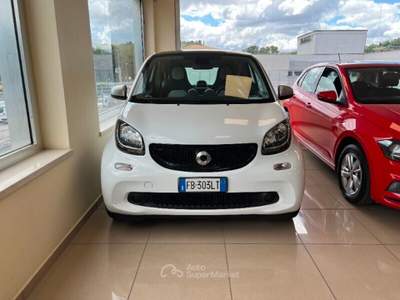 Smart ForTwo fortwo 70 1.0 twinamic Passion Bianco usata MONTE URANO