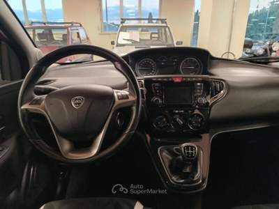 Lancia Ypsilon Ypsilon 1.3 MJT 16V 95 CV 5 porte S&S Gold Rosso usata MONTE URANO Lancia Ypsilon Ypsilon 1.3 MJT 16V 95 CV 5 porte S&S Gold Rosso usata MONTE URANO