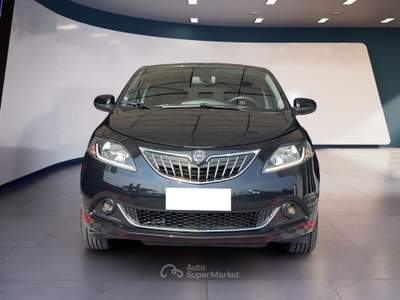 Lancia Ypsilon Ypsilon 1.0 FireFly 5 porte S&S Hybrid Ecochic Gold Nero usata Pordenone