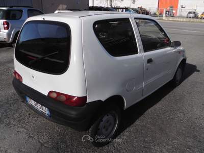 Fiat 600 VAN Bianco usata Silvano d'Orba