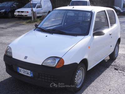 Fiat 600 VAN Bianco usata Silvano d'Orba