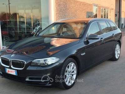 BMW Serie 5 520d d xDrive Touring Nero usata Eraclea