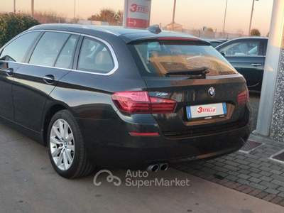 BMW Serie 5 520d d xDrive Touring Nero usata Eraclea