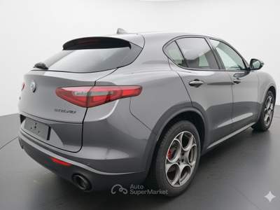 Alfa Romeo Stelvio 2.2d 190cv Q4 Sprint AT8 +Navi+Camera Grigio usata Torino