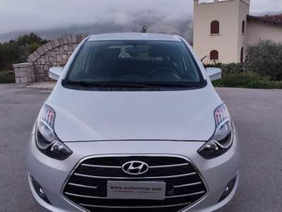 Hyundai ix20 1.4 CRDI 90 CV XPossible Grigio usata San Gregorio Magno