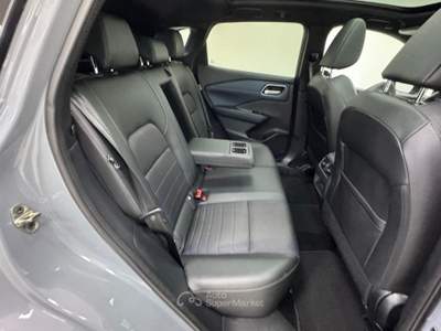 Nissan Qashqai MHEV 140 CV Tekna (TETTO PAN.) Grigio usata Lurate Caccivio