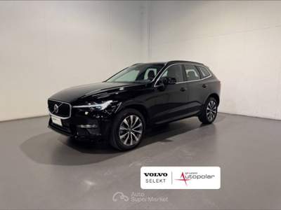 Volvo XC60 B4 MOMENTUM PRO AUTO Nero usata San Fior