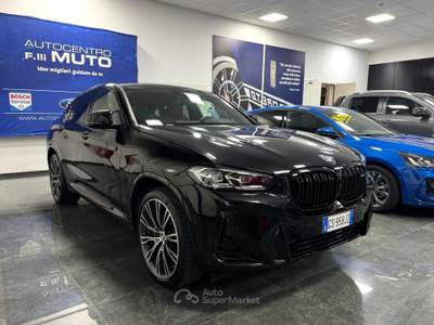 BMW X4 xDriveM40d 48V Nero usata Medesano