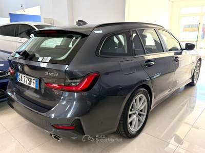 BMW Serie 3 318d d Touring Business Advantage aut. Grigio usata Medesano
