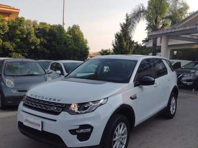 Land Rover Discovery Sport 2.0 TD4 150 CV SE Bianco usata Modica