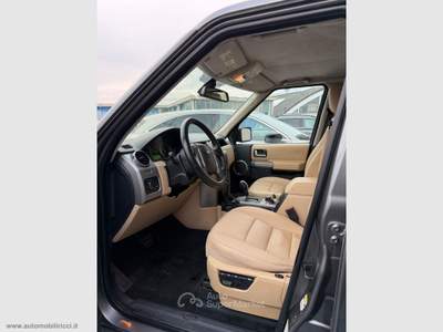 Land Rover Discovery Discovery 3 2.7 TDV6 HSE 7 POSTI Grigio usata Brembate di Sopra