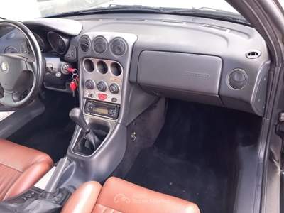 Alfa Romeo Alfetta GT/GTV GTV 2.0i 16V Twin Spark cat Lux Nero usata Cotignola