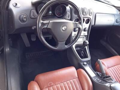 Alfa Romeo Alfetta GT/GTV GTV 2.0i 16V Twin Spark cat Lux Nero usata Cotignola