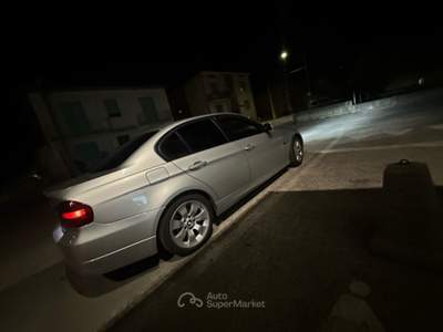 BMW Serie 3 320d Bmw 320d 2008  Grigio usata Vallefoglia