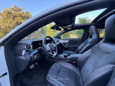 Mercedes-Benz CLA Splendida MERCEDES BENZ CLA SHOOTING BRAKE 200d Premium AMG Bianco usata Sassari