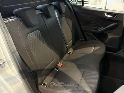 Ford Focus 1.5 EcoBlue 115 CV automatico 5p. ST-Line Argento usata Este