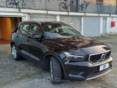 Volvo XC40 D3 AWD Geartronic Momentum - Prezzo ProMMo Nero usata Melegnano