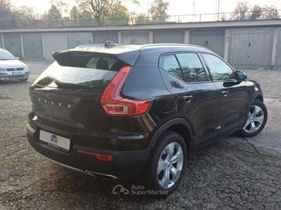 Volvo XC40 D3 AWD Geartronic Momentum - Prezzo ProMMo Nero usata Melegnano