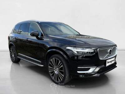 Volvo XC90 B5 (benzina) AWD Geartronic 7 posti Inscription Nero usata Firenze