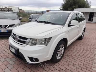 Fiat Freemont 2.0 Multijet 140 CV Freemont Bianco usata Roma