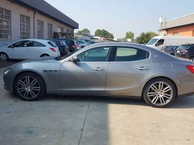 Maserati Ghibli V6 Diesel Grand Sport 275 CV Grigio usata Castegnato