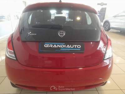 Lancia Ypsilon III 2015 -  1.2 Silver 69cv Rosso usata Novi Ligure