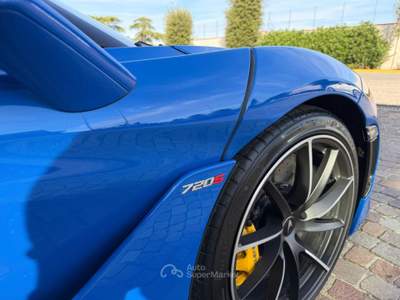 McLaren 720S Coupé - Carbonio - Carbo ceramici Blu/Azzurro usata Castiglione delle Stiviere