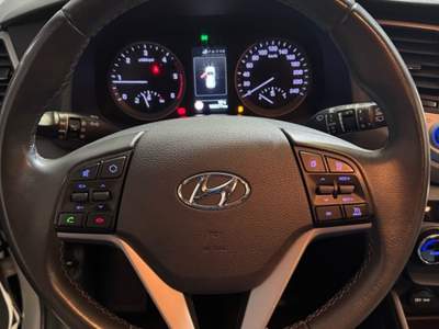 Hyundai Tucson Hyundai tcson da vetrina  Bianco usata Villa Literno