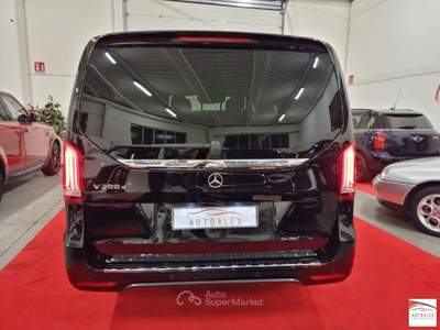 Mercedes-Benz Classe V V 300 d Aut. Premium Extralong Nero usata Casarsa della Delizia