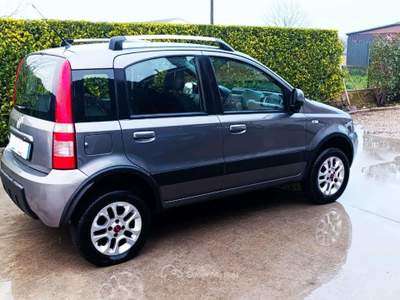 Fiat Panda Panda II 2013 1.2 Climbing 4x4 69cv my12 Grigio usata Guidizzolo