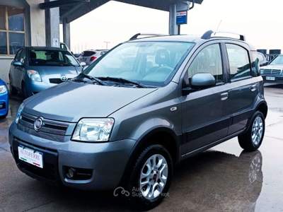 Fiat Panda Panda II 2013 1.2 Climbing 4x4 69cv my12 Grigio usata Guidizzolo