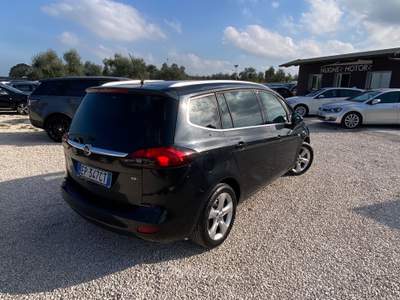 Opel Zafira Tourer 2.0 CDTi 130CV Elective 7 Posti Unico Propietario Neopatentati Nero usata Corato