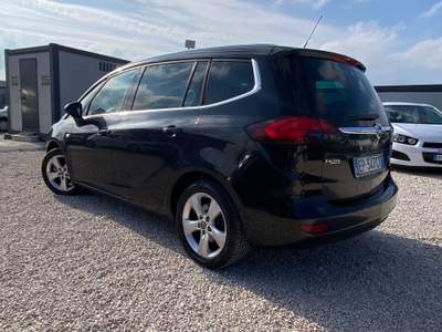 Opel Zafira Tourer 2.0 CDTi 130CV Elective 7 Posti Unico Propietario Neopatentati Nero usata Corato