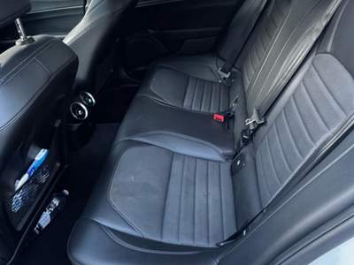Alfa Romeo Giulia Alfa Romeo Giulia 2.2 180cv AWD  Bianco usata Riccione