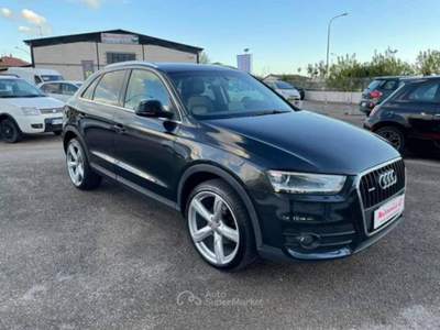 Audi Q3 2.0 TDI 177 CV quattro S tronic Business Nero usata Fondi