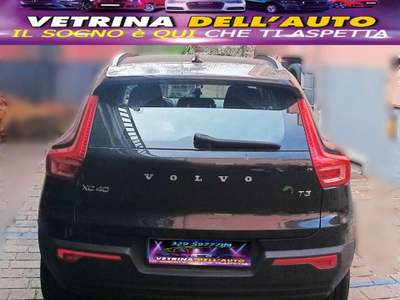 Volvo XC40 T3 Geartronic R-design Grigio usata Ozzero