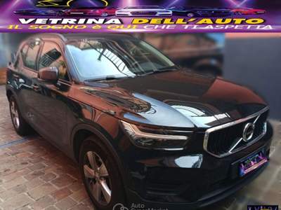 Volvo XC40 T3 Geartronic R-design Grigio usata Ozzero