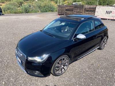 Audi A1 1.6 TDI Attraction Nero usata CATANIA
