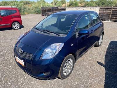 Toyota Yaris 1.4 D-4D 5p. Sol Blu/Azzurro usata CATANIA