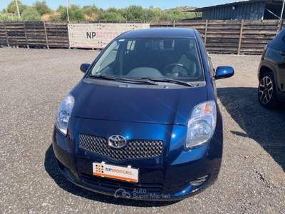 Toyota Yaris 1.4 D-4D 5p. Sol Blu/Azzurro usata CATANIA