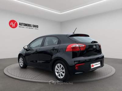 Kia Rio 1.2 CVVT 5p. ECO GPL City Nero usata Maniago