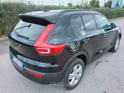 Volvo XC40 PERFETTA DA VETRINA CAMBIO MANUALE Nero usata Molfetta