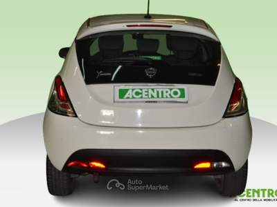 Lancia Ypsilon  - my21 1.0 70cv hybrid silver Bianco usata CAGLIARI