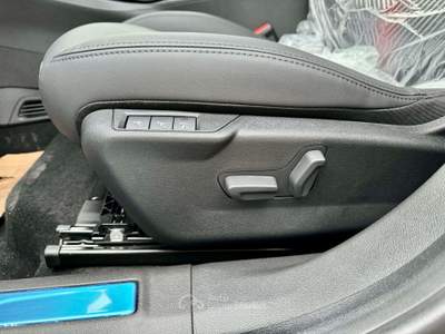 Alfa Romeo Junior 1.2 ibrida Speciale 136cv edct6 Nero usata Osasco