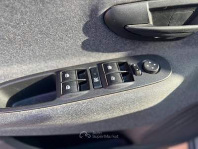 Lancia Ypsilon 5 porte S&S Hybrid Silv usata Latina