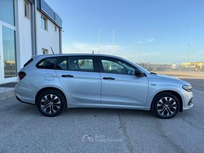 Fiat Tipo UNICO PROPRIETARIO Argento usata Modugno